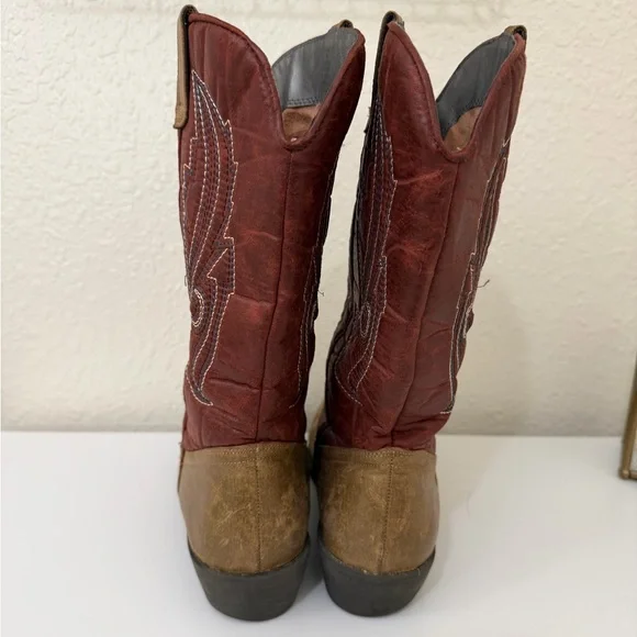 Coconuts Gaucho red faux leather cowboy western boots size 9 - Picture 3 of 7